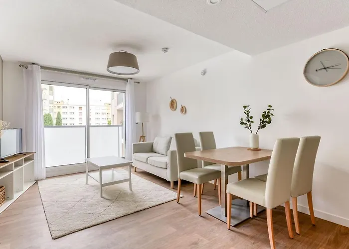 Ovelia - Les Balcons De Montcalm Appartement *